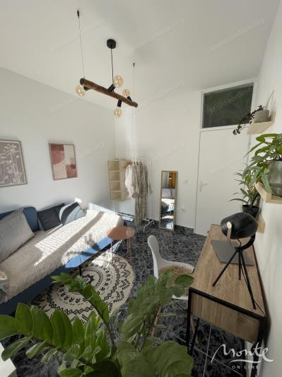 Image No.12-2 Bed Flat for sale