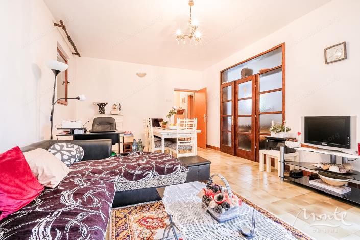 Image No.3-6 Bed House for sale