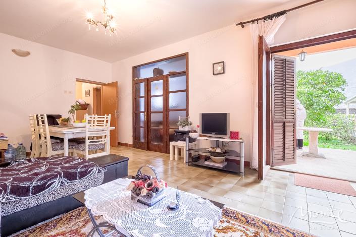 Image No.14-6 Bed House for sale