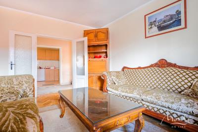 semejnyj-2-etazhnyj-dom-s-vidom-na-more-v-tivate_06