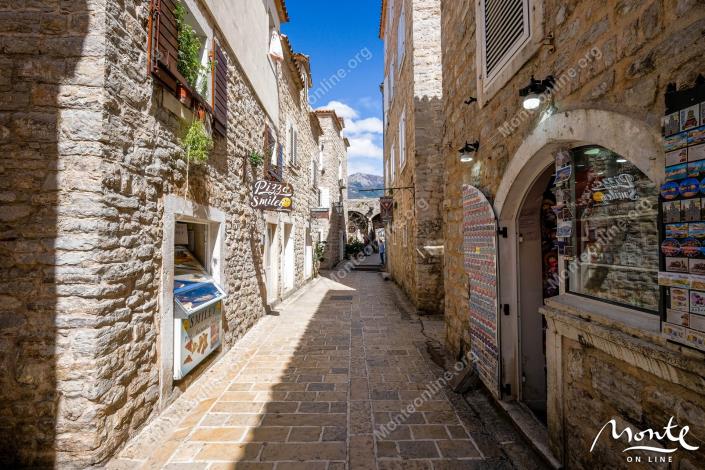 Image No.31-4 Bed Townhouse for sale