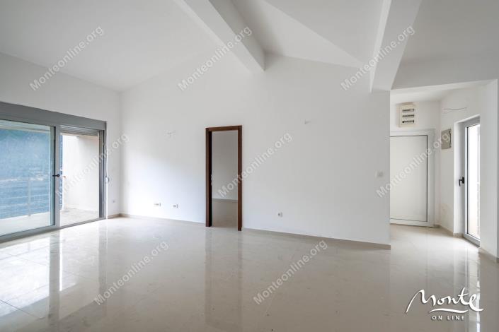 Image No.23-3 Bed Apartment for sale