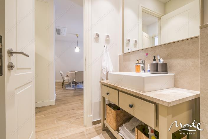 Image No.26-Appartement de 1 chambre à vendre à Tivat