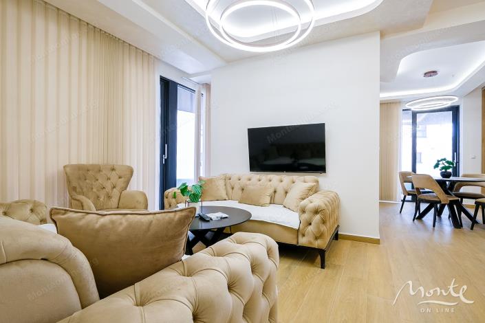 Image No.9-Studio for sale