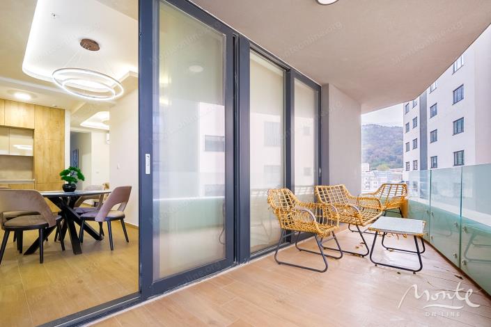 Image No.1-Studio for sale