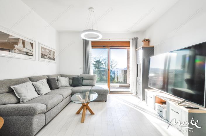 Image No.1-Appartement de 2 chambres à vendre à Tivat