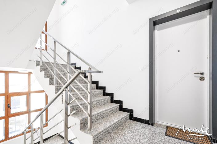 Image No.19-Appartement de 2 chambres à vendre à Tivat