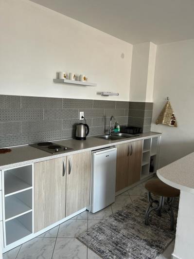 Image No.12-19 Bed Hotel for sale