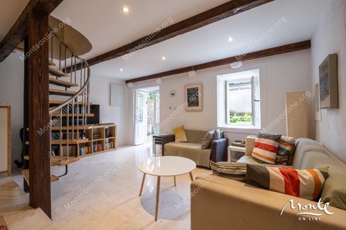 Image No.2-3 Bed House for sale