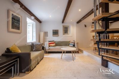 ocharovatelnyj-kamennyj-dom-v-neskolkih-shagah-ot-morya-v-peraste_07