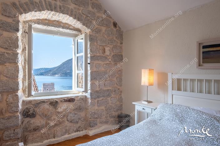 Image No.23-3 Bed House for sale