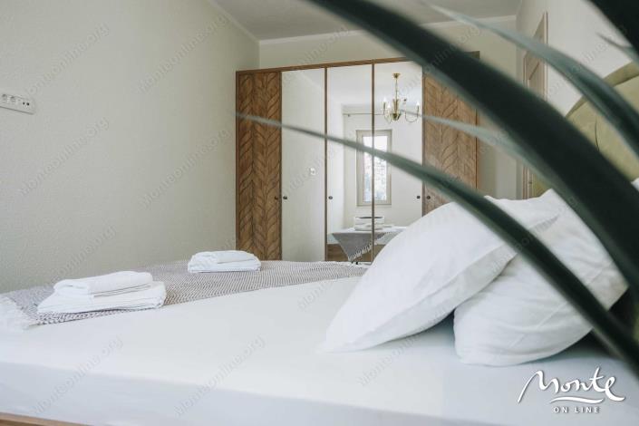 Image No.12-4 Bed Villa for sale