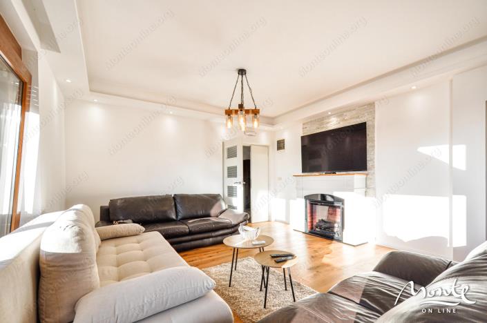 Image No.12-3 Bed House for sale