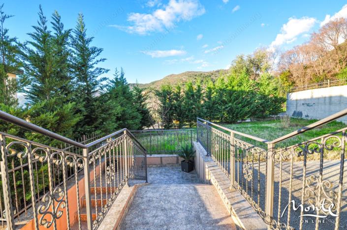 Image No.31-3 Bed House for sale