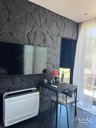 Image No.10-3 Bed House for sale