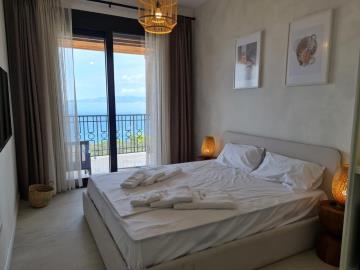 6d170627-743c-4ace-8aac-460693834370