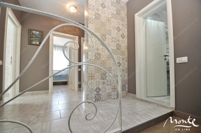 Image No.11-Villa de 4 chambres à vendre à Tivat