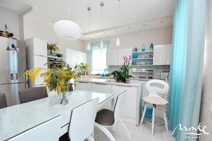 Image No.45-Villa de 4 chambres à vendre à Tivat