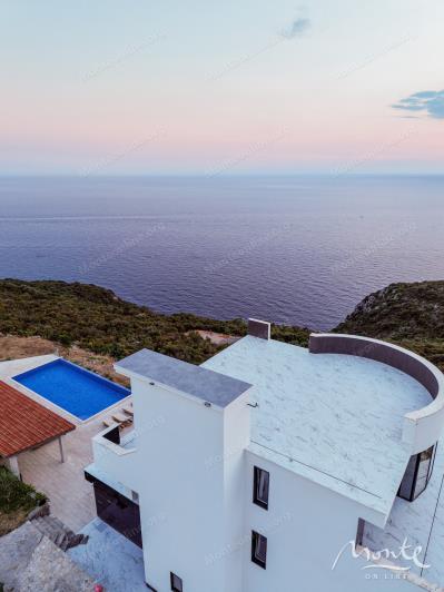 Image No.35-7 Bed Villa for sale