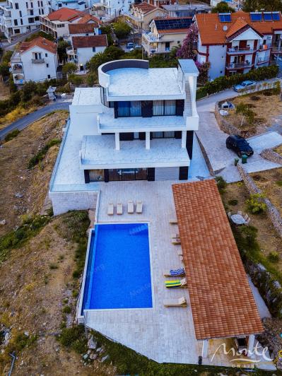 Image No.36-7 Bed Villa for sale
