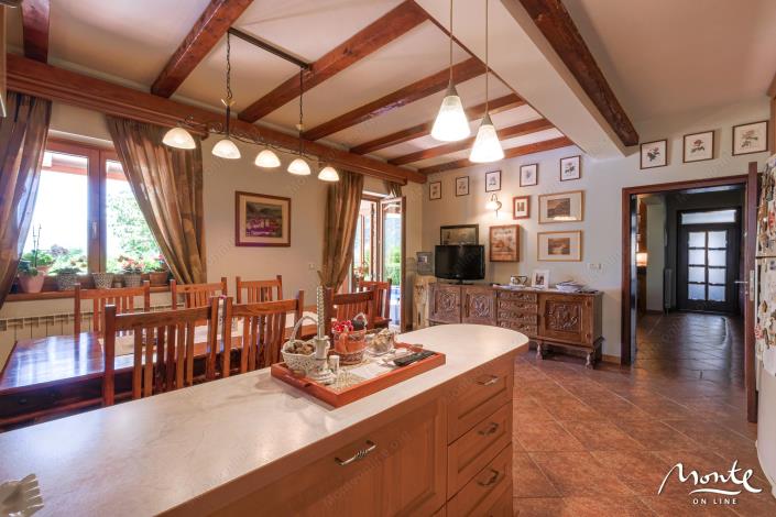 Image No.21-Villa de 4 chambres à vendre à Kotor