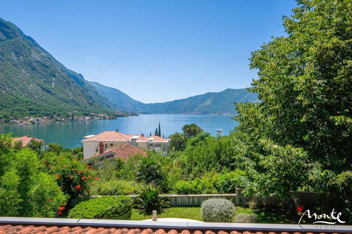 Image No.44-Villa de 4 chambres à vendre à Kotor