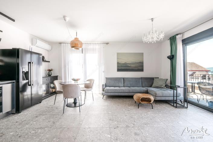 Image No.3-Appartement de 3 chambres à vendre à Tivat