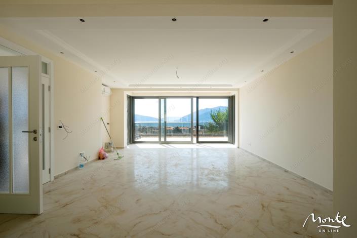 Image No.18-Villa de 4 chambres à vendre à Tivat