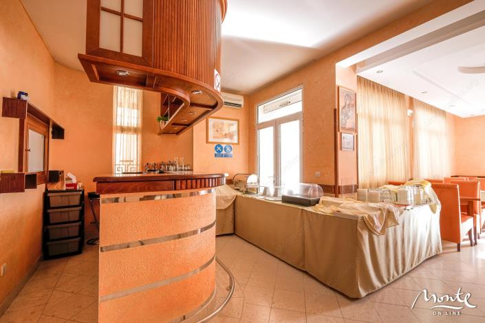 Image No.37-Un hôtel de 33 chambres à vendre à Budva