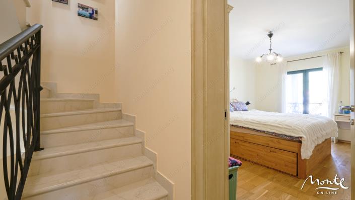 Image No.14-Maison de ville de 4 chambres à vendre à Kotor