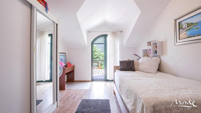 Image No.20-Maison de ville de 4 chambres à vendre à Kotor