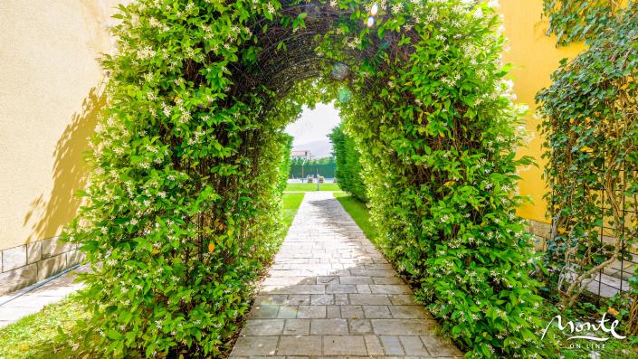 Image No.33-Maison de ville de 4 chambres à vendre à Kotor