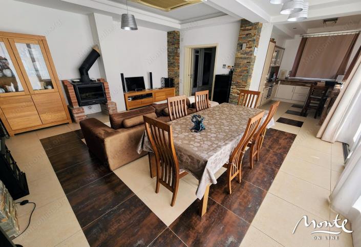 Image No.25-6 Bed Villa for sale