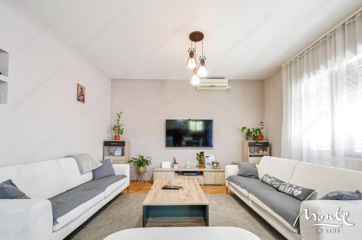 Image No.14-11 Bed House for sale