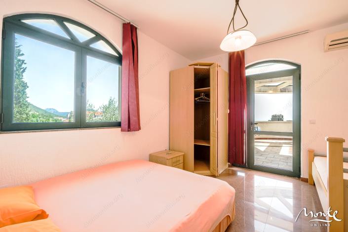 Image No.30-7 Bed Villa for sale