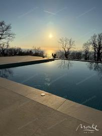 unikalnye-novye-villy-so-stilnym-dizajnom-i-panoramnymi-vidami_07