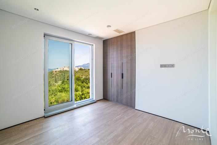 Image No.38-4 Bed Villa for sale