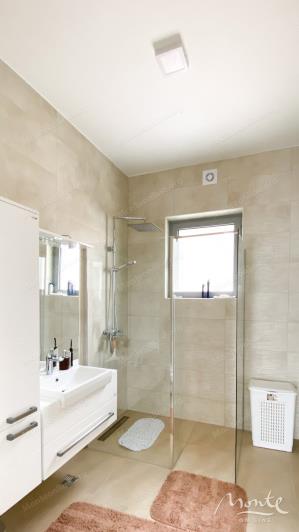 Image No.22-4 Bed Villa for sale