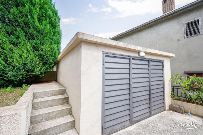 Image No.4-5 Bed House for sale