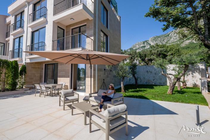 Image No.42-4 Bed Townhouse for sale