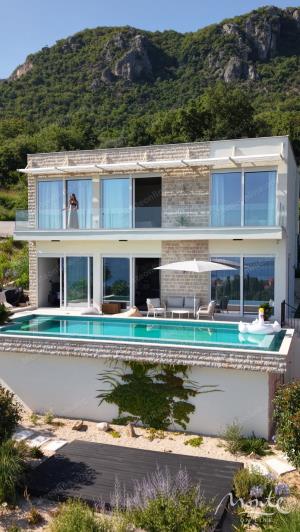 Image No.4-Villa de 4 chambres à vendre à Herceg Novi