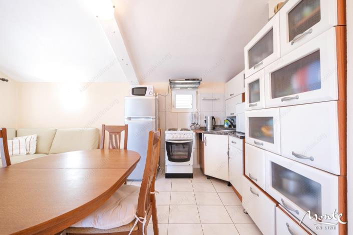 Image No.6-2 Bed Flat for sale