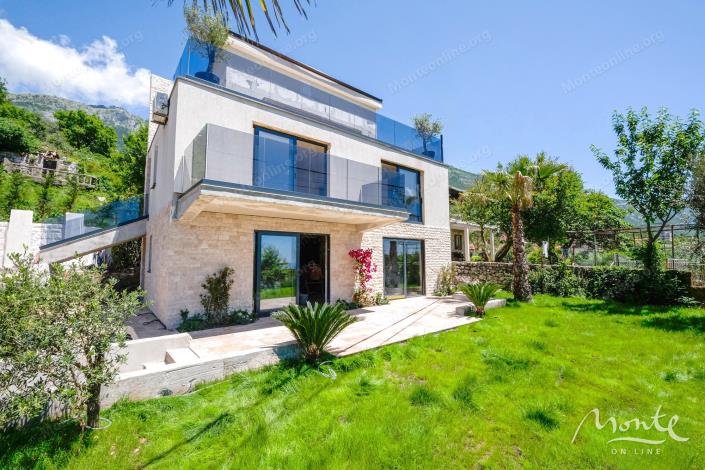 Image No.3-6 Bed Villa for sale