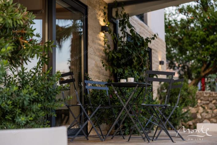 Image No.28-6 Bed Villa for sale