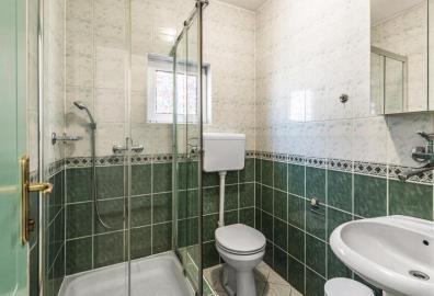 mini-otel-v-czentre-budvy-s-vysokim-dohodom-i-bolshim-potenczialom_07