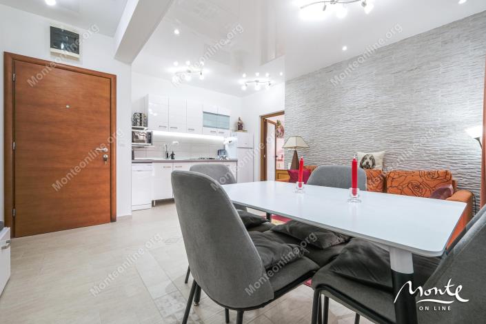 Image No.5-2 Bed Flat for sale