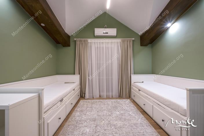 Image No.23-5 Bed House for sale