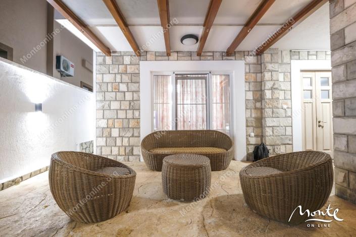 Image No.34-5 Bed House for sale