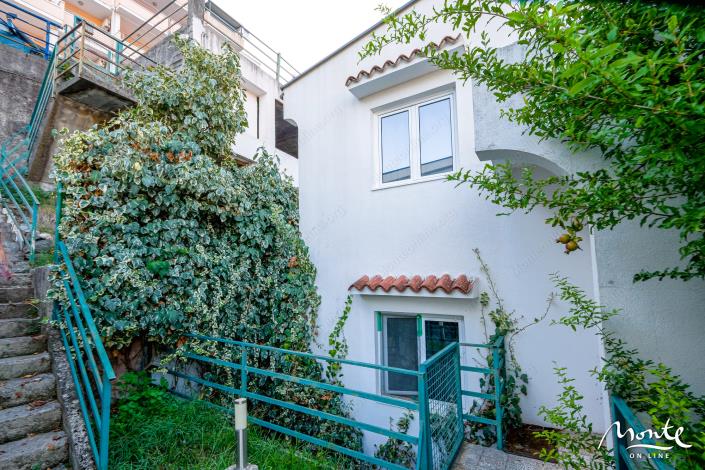 Image No.9-Maison de 6 chambres à vendre à Budva