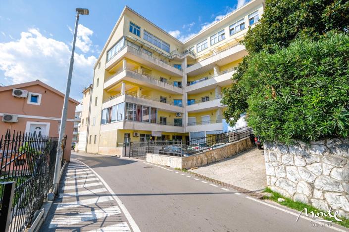 Image No.19-Appartement de 1 chambre à vendre à Igalo